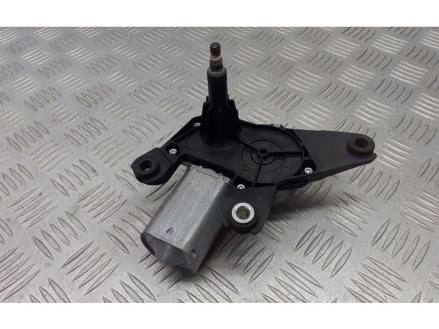 Моторчик заднего дворника 8200311486    Renault Clio III