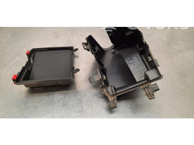 Pojistková skříňka Citroen Berlingo 2019