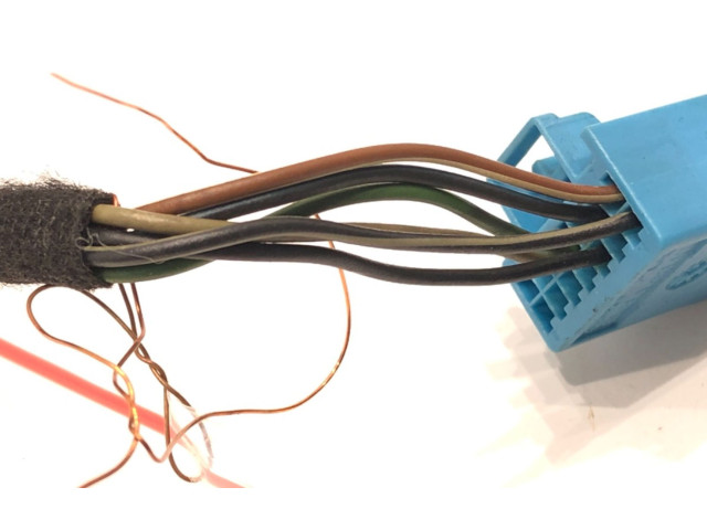 Зеркало (управляемое электричеством)         Volvo V50 