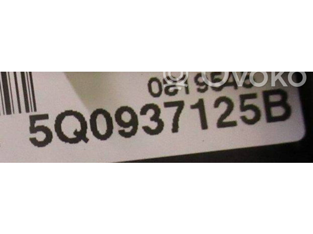 Блок предохранителей 5Q0937125B Skoda Octavia Mk3 (5E)