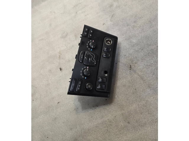 Блок управления климат-контролем 8682735, 04W15E03   Volvo XC90