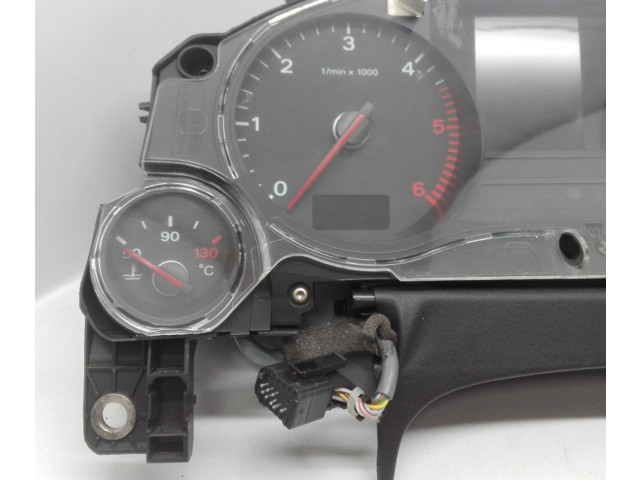 Přístrojová deska Audi A8 S8 D3 4E 2004 4E0920950A, 4E0910900