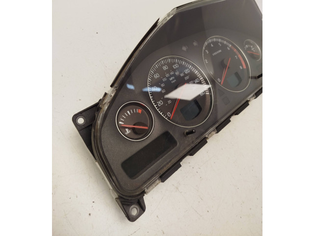 Панель приборов 8673267, 8602758   Volvo XC90       