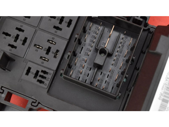 Блок предохранителей 460023260, 460023260 Saab 9-3 Ver2