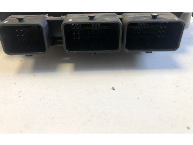 Блок управления двигателя 9663548180 Citroen C4 I Picasso