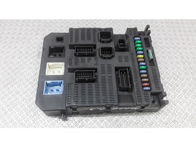 Блок предохранителей 9659285380   Citroen C2    