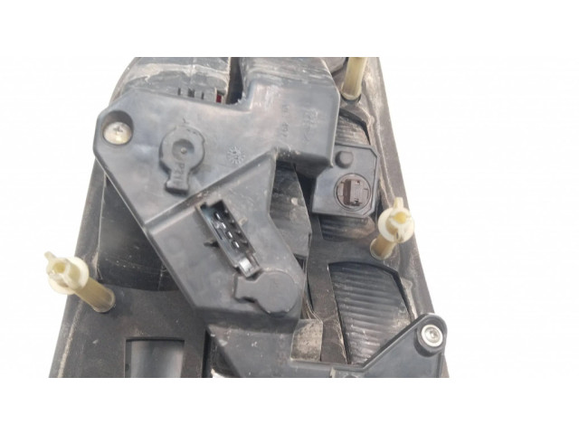 Задний фонарь EM2T13A603EB Ford Galaxy 2006-2015 года