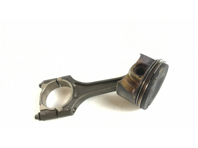 Píst 06LB, 82L166 Audi A4 S4 B8 8K pro benzínový motor 2.0 Cdn