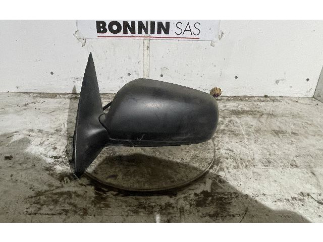 Зеркало (механическое) Skoda Fabia Mk1 (6Y) 1999 - 2007 года