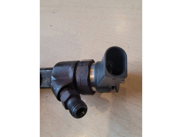 Vstřikovač A6400700787   Mercedes-Benz B W245  pro naftový motor 2.0  