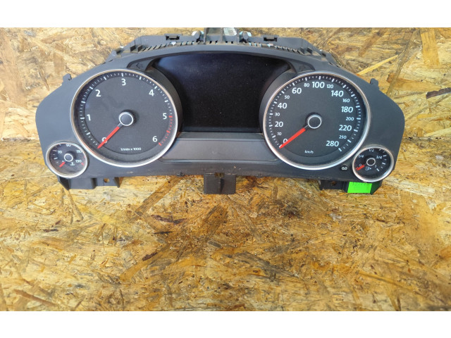 Přístrojová deska  Volkswagen Touareg II 2013 7P6920881G, 0263677076  