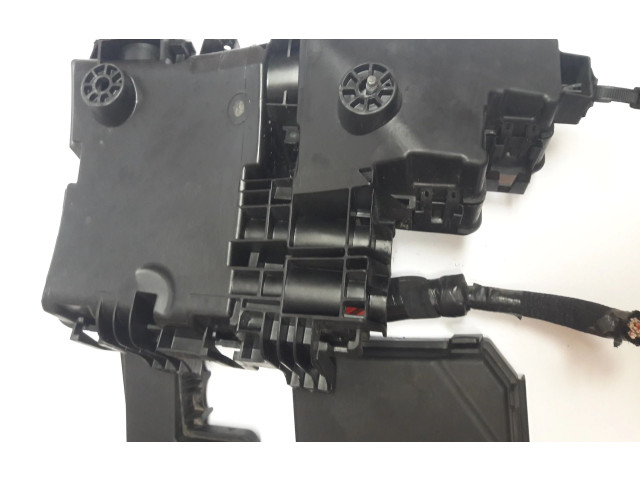 Блок предохранителей  403888820R   Renault Kadjar    