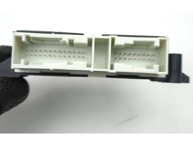 Блок управления парковки 5R3919294, 100775638 Skoda Octavia Mk4