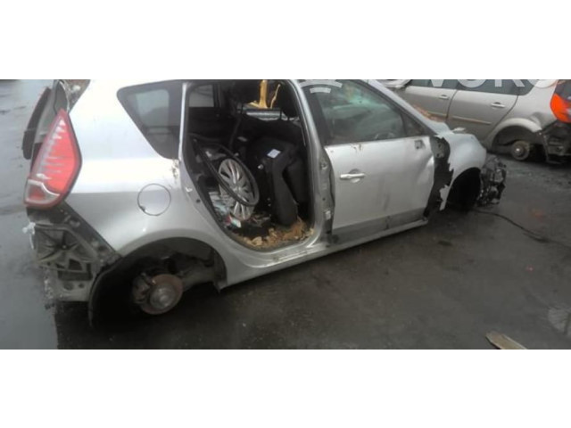 Зеркало электрическое        Renault Scenic III -  Grand scenic III  2009 - 2016 года   