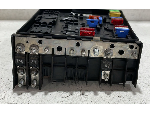 Блок предохранителей 0-1394932, 0-1394932 Skoda Octavia Mk2 (1Z)