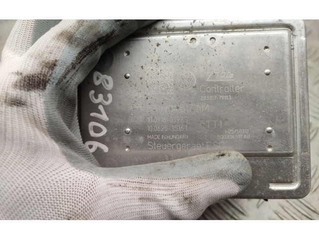 Блок АБС 5Q0614517AM Skoda Octavia Mk3 (5E) 2013 - 2019 года