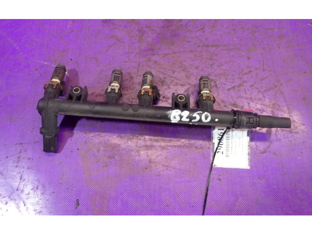 Vstřikovací lišta 3219018301, 3219018301   Fiat Punto (188)    188 