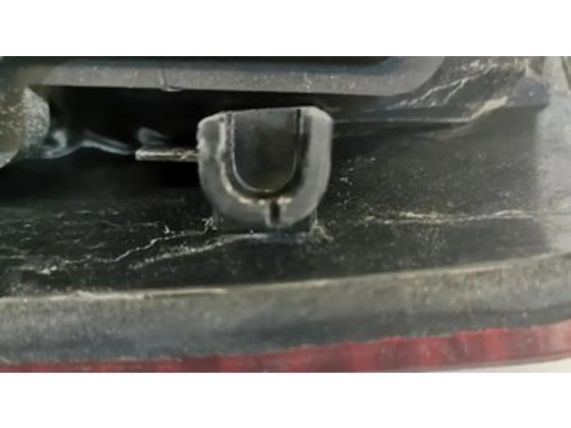 Задний фонарь левый K3 Volkswagen Caddy 2004-2010 года