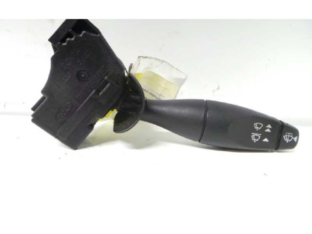 Ручка стеклоочистителей Ford Fusion