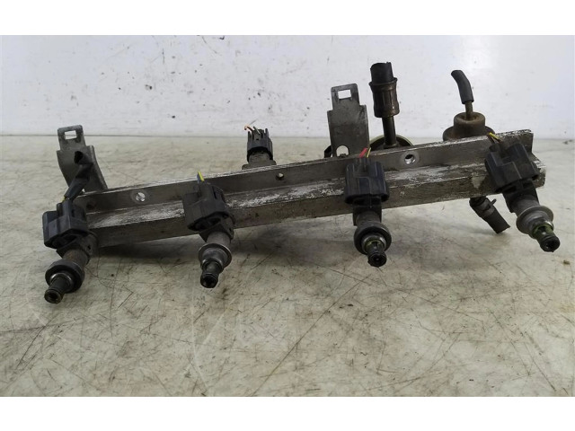 Топливная рампа    Honda Accord  