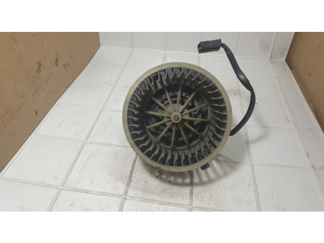 Вентилятор печки 3137020009, 893819021 Audi 80 90 B3