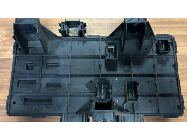 Блок предохранителей  5L3T14A067AA   Ford F150    