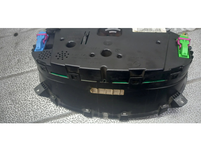 Панель приборов    Skoda Octavia Mk1 (1U)       