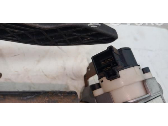 Руль Volvo V70 2005 - 2008 года P30680083