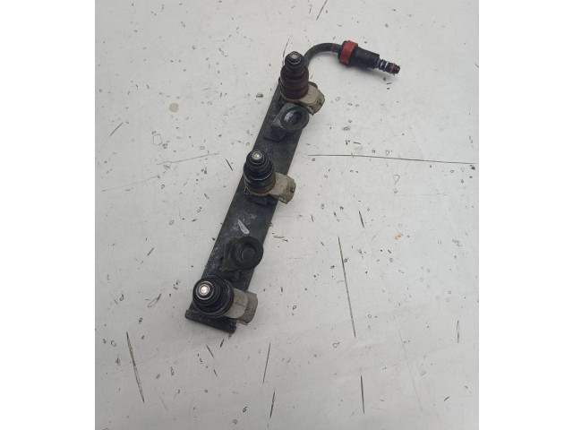 Комплект форсунок MR988977 Mitsubishi Colt 3A91