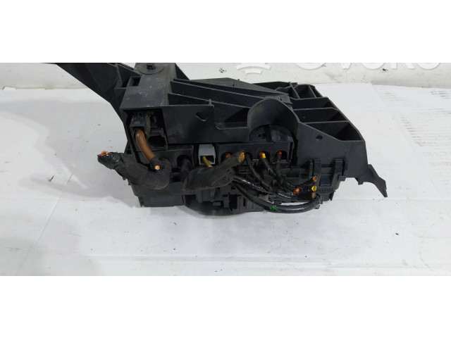   Pojistková skříňka hg95-14a301-aa   Ford Edge II 2015