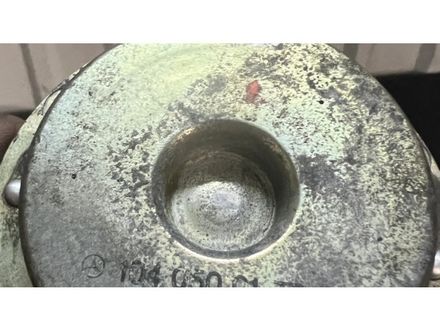 Крышка расширительного бачка охлаждающей жидкости