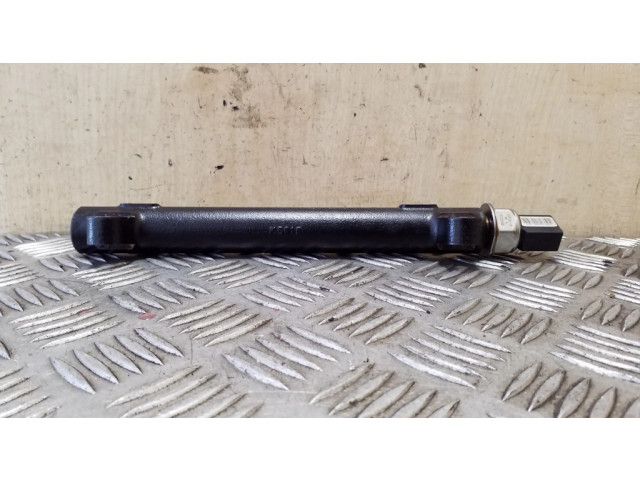 Топливная рампа 96868901, 9307Z528A   Chevrolet Orlando 2.0 