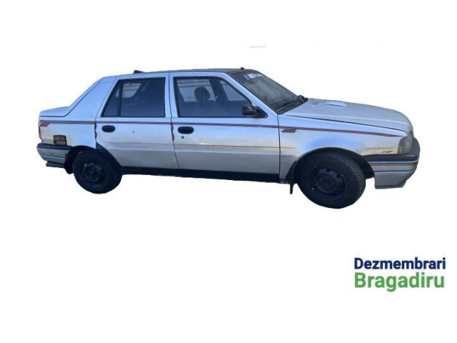 Зеркало (механическое) Dacia Nova 1995 - 2000 года