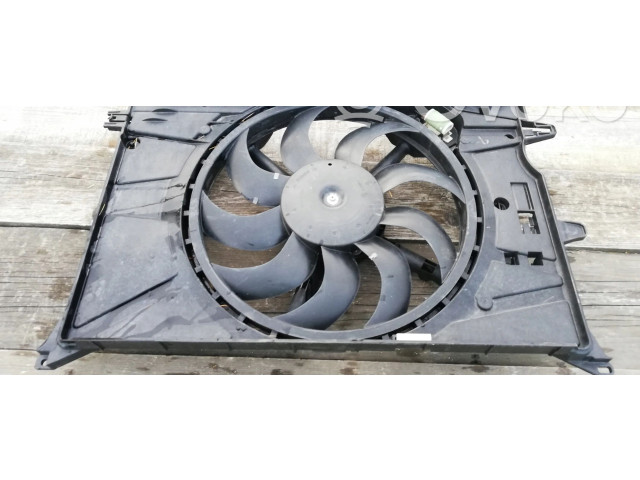 Вентилятор радиатора 51965900 Jeep Renegade