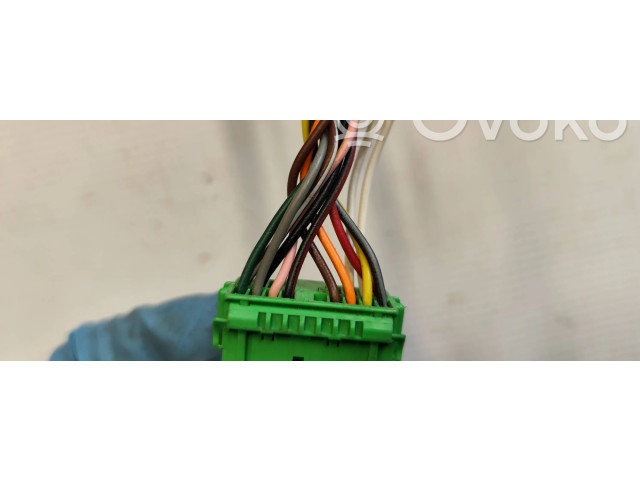 Зеркало (механическое)       Volvo XC90  2003 - 2006 года   