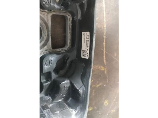 Руль Volkswagen Touran II  2010 - 2016 года       