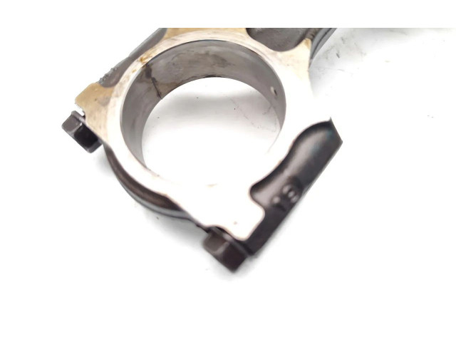 Píst HR12DE Nissan Micra HR12DE