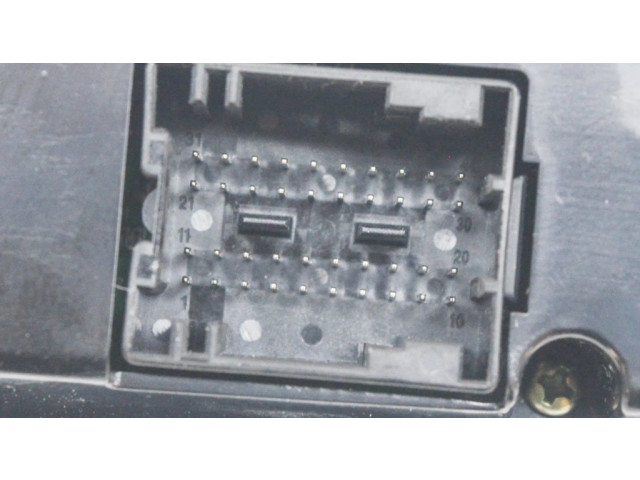 Включатель регулировки салона