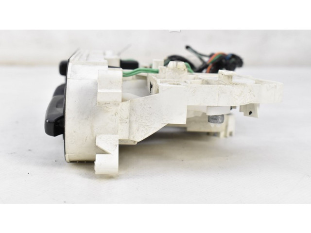 Блок управления климат-контролем MR216138, MR216138 Mitsubishi Galant