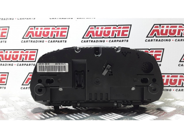 Přístrojová deska  BMW X1 E84 2013 9284265, 14369510  