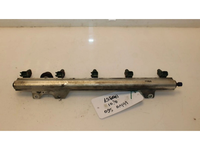 Топливная рампа Volvo S60 для двигателя B5244SG2