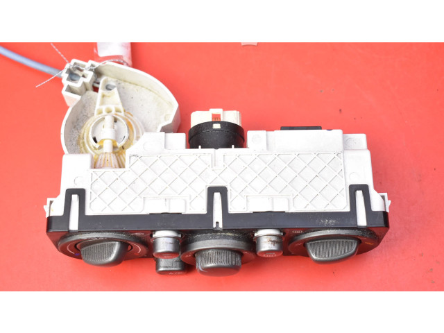 Блок управления климат-контролем 72311AG04A, 72311AG04A   Subaru Legacy