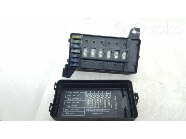 Блок предохранителей YQE102830 Rover 214 - 216 - 220