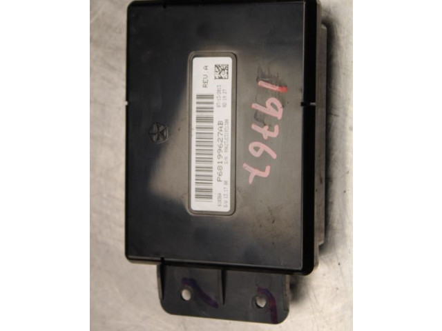 Блок управления P68199627AB   Fiat Freemont