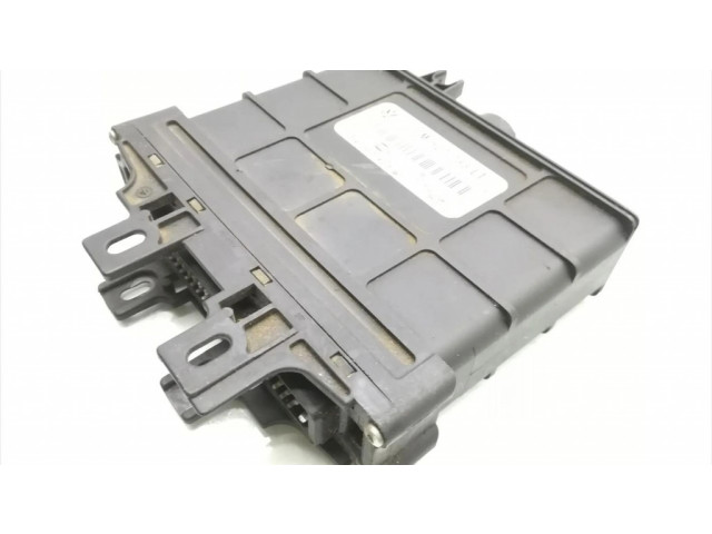 Блок управления коробкой передач 5DG007923 Volkswagen Golf IV
