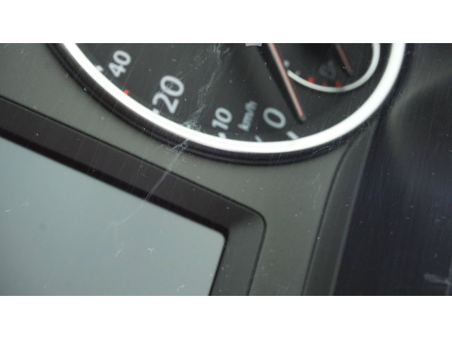 Přístrojová deska Volkswagen Tiguan 2017 5N0920883B