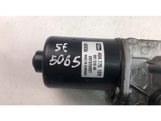 Моторчик дворников 9151848    Volvo V70