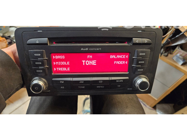 Турбина Радио/ проигрыватель CD/DVD / навигация Audi A3 S3 8P  8P0035186AB, 7640276380         