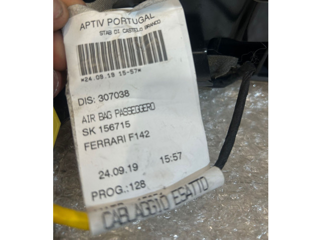Подушка безопасности пассажира Ferrari F8 Tributo