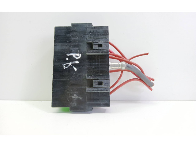 Блок предохранителей Opel Meriva A